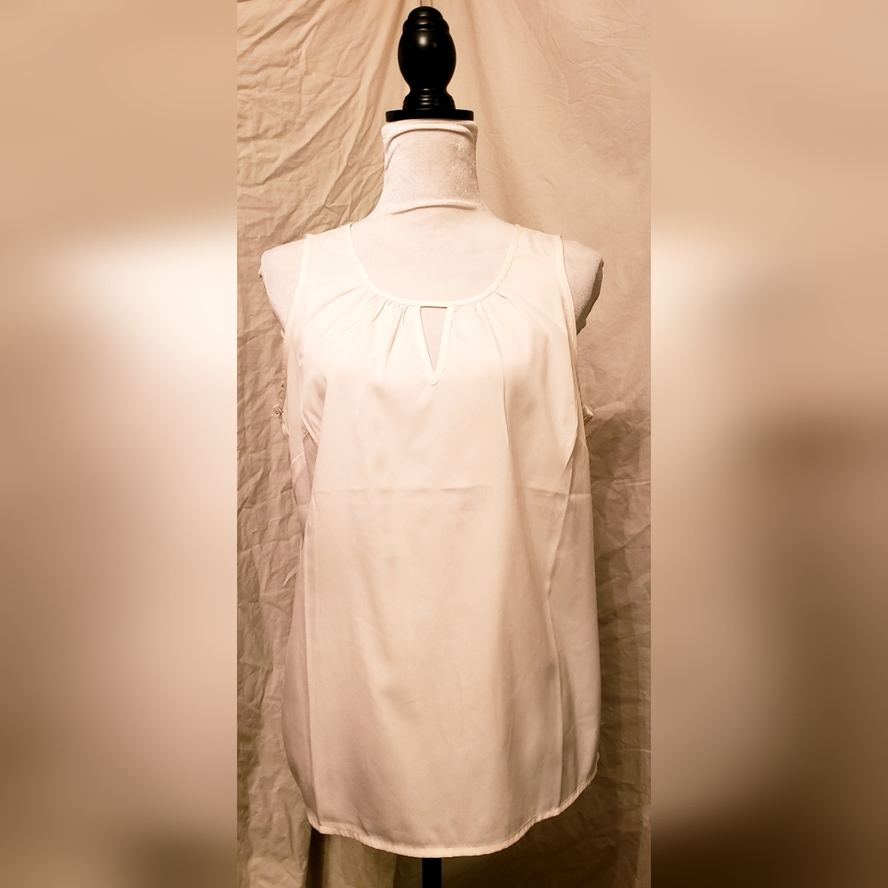 Banana Republic Off-White Sleeveless Cutout Flurry Tank Top Blouse